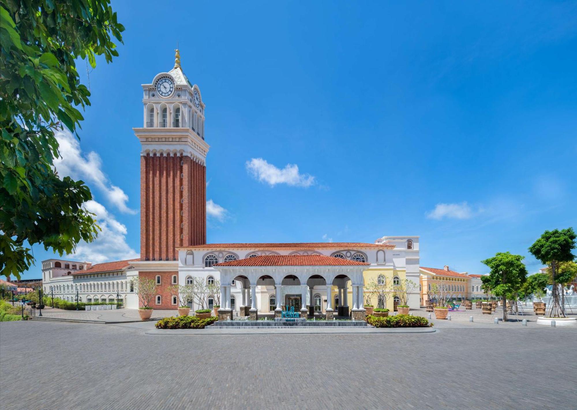 La Festa Phu Quoc, Curio Collection By Hilton Hotel Exterior photo